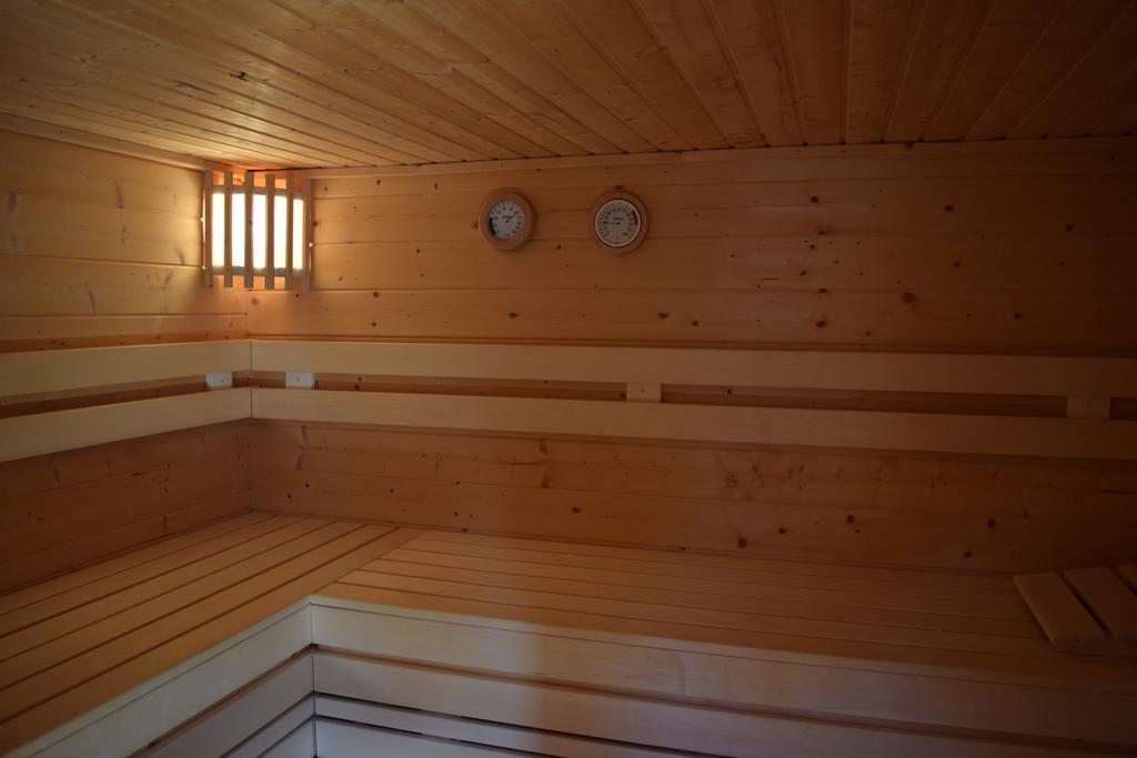 Hotel & Weinhaus Zum Schwarzen Baeren Κόμπλεντς Εξωτερικό φωτογραφία
